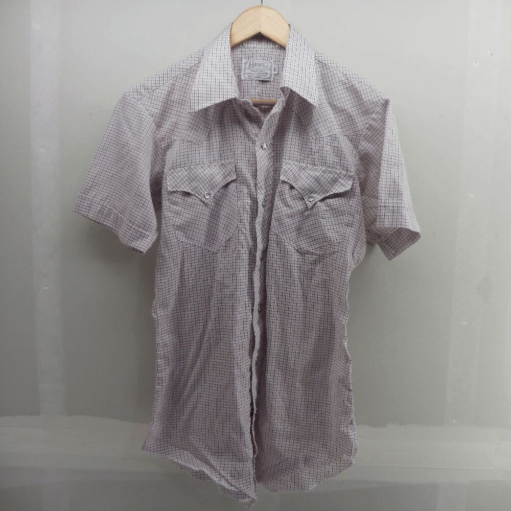 Casual Short-Sleeve Button-Down Shirt in Light Gray Check